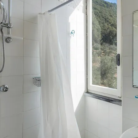 Ferienhaus La Torre Campiglia (Liguria)