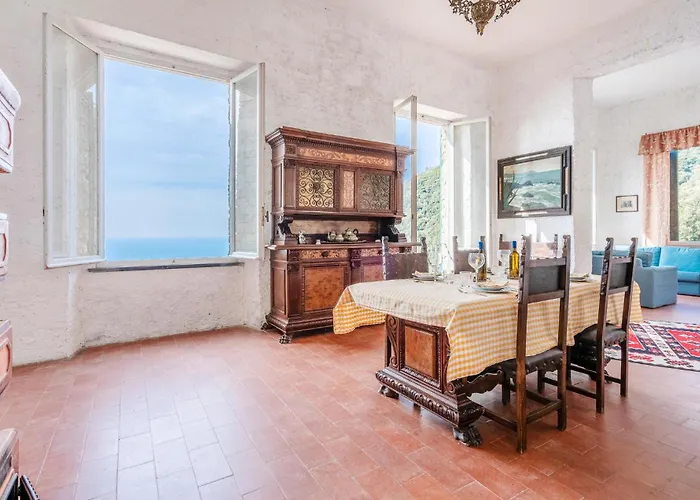 Vakantiehuis La Torre Campiglia (Liguria)