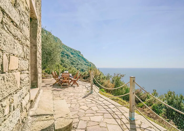 La Torre Vakantiehuis Campiglia (Liguria)